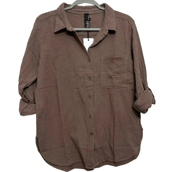 Revolve Bobi roll sleeve button up in beach gauze cotton fabric. Size medium - Picture 1 of 7